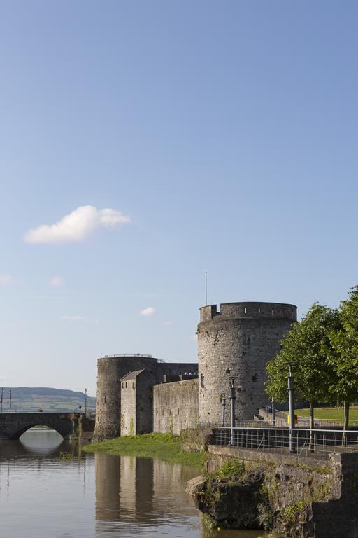 Limerick Strand Hotel מראה חיצוני תמונה