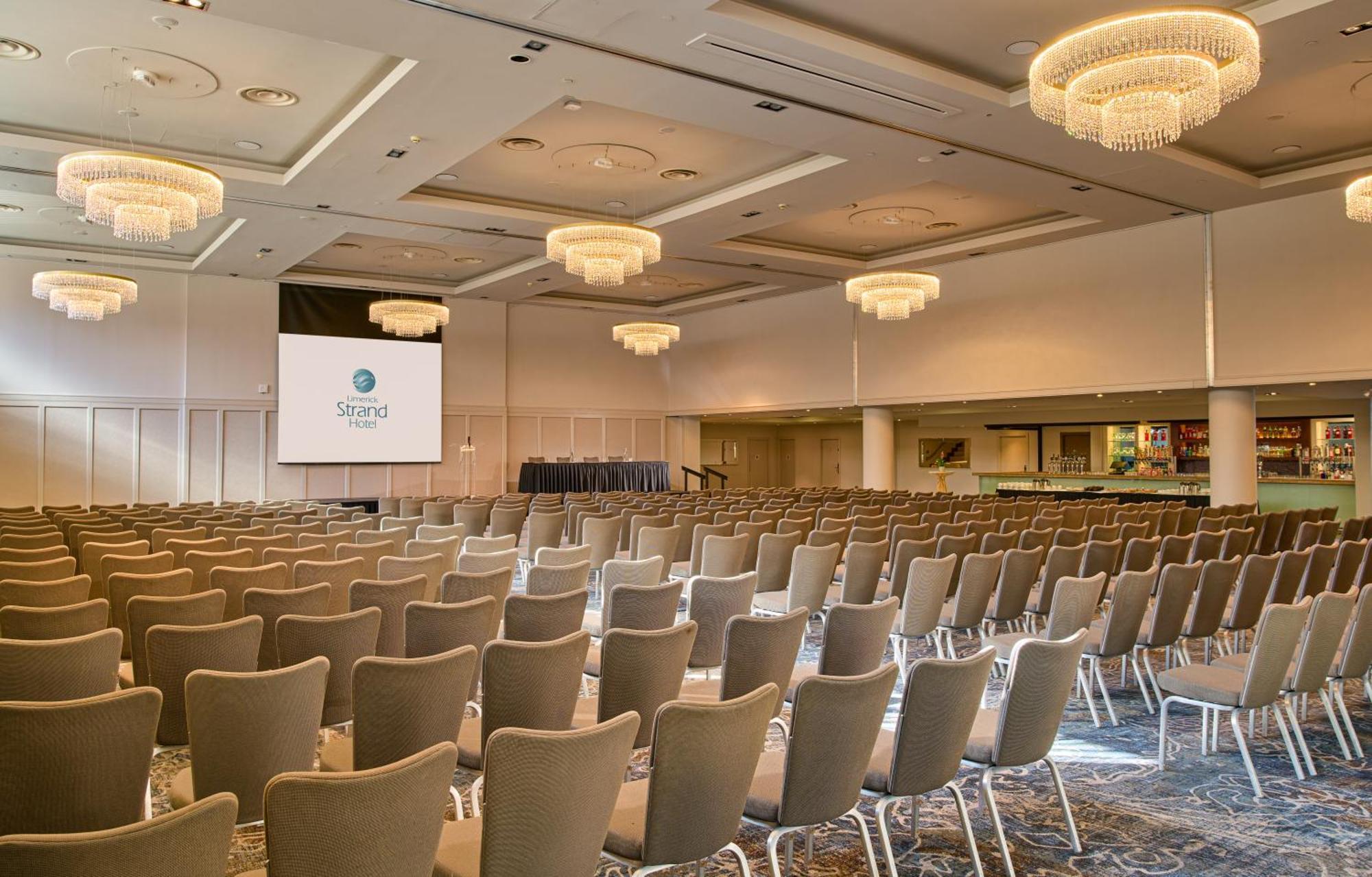 Limerick Strand Hotel מראה חיצוני תמונה